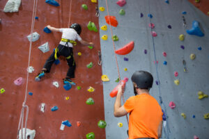 mile end climbing wall